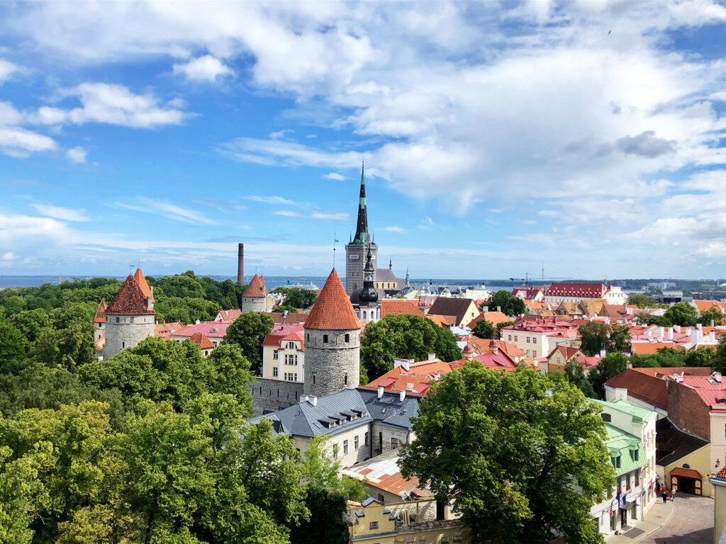 Miksi ostaa auton peräkärry Virosta edullisesti